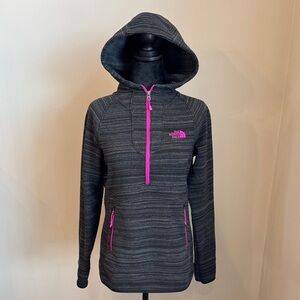 The North Face Charcoal and Magenta Hooded 1/2 Zip Pullover sz S